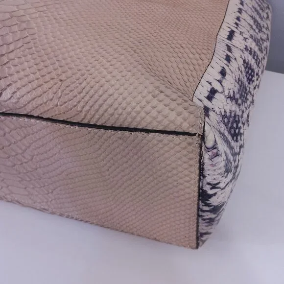 Snakeskin Print Coach Bag - Picture 3 of 16
